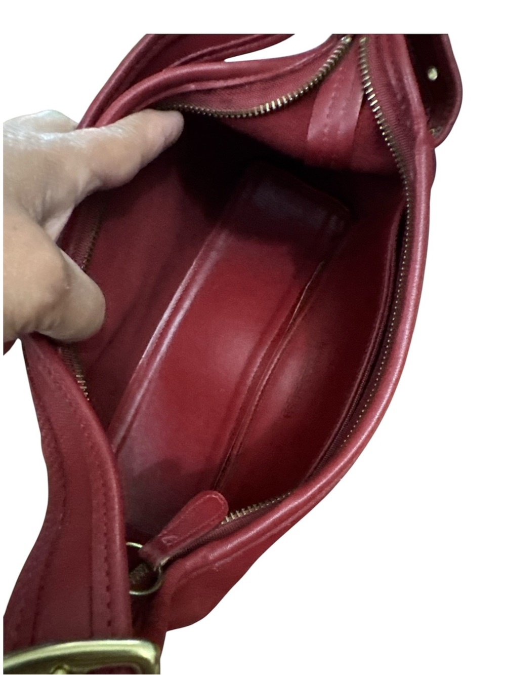 Women's Red Vintage Legacy
Shoulder Bag HOD-9059 - Picture 8 of 10